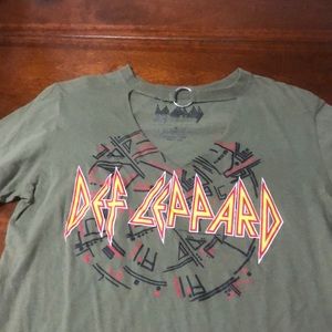 Women’s fashion Def Leppard shirt